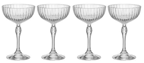 ​Bormioli Rocco Cocktailglazen America 20's - 220 ml - Set van 4 Vintage Cocktailglazen - Kristalhelder Glaswerk - Duurzaam & Vaatwasserbestendig voor Cocktails en Mixdranken​