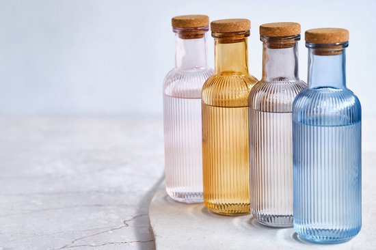 Cosy & Trendy Karaf Raya Oker 1 liter Glas - Luchtdichte Kurk - Italiaans Design