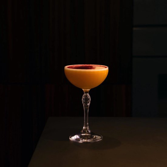​Bormioli Rocco Cocktailglazen America 20's - 220 ml - Set van 4 Vintage Cocktailglazen - Kristalhelder Glaswerk - Duurzaam & Vaatwasserbestendig voor Cocktails en Mixdranken​