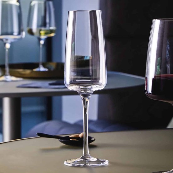 ​Bormioli Rocco Champagneglazen Nexo - 240 ml - Set van 6 Flûtes / Mousserende Wijnglazen - Kristalhelder Glaswerk - Duurzaam & Vaatwasserbestendig voor Champagne, Prosecco en Cava​