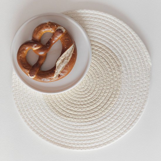 Ona Placemat 35cm cream white Piff